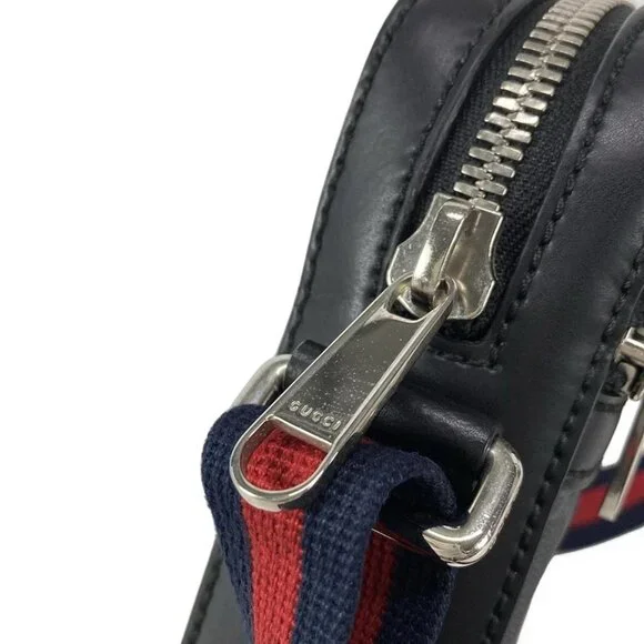 GUCCI GG Supreme Messenger Bag Black Gray Multi PVC Leather - 762-073125 - Picture 11 of 14